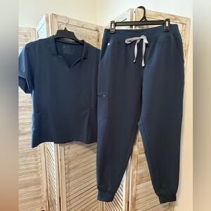 Women's Navy Blue Scrub Set